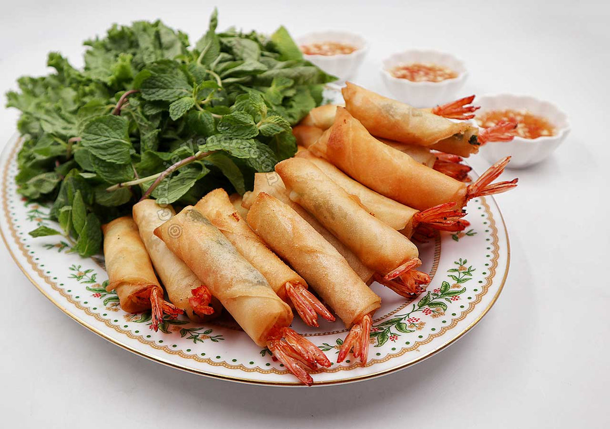 Street Food: Shrimp Rolls – Tuk Tuk Box